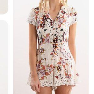 UO ThreeDays Floral and lace romper